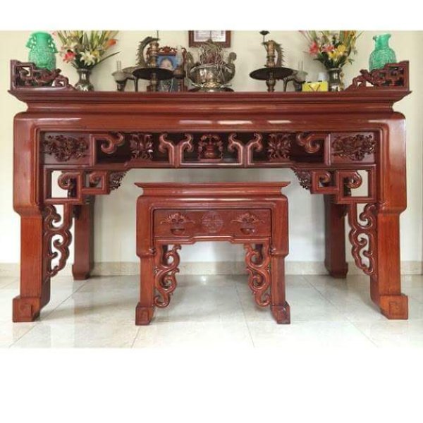 Bàn thờ triện móc gỗ gụ dài 197 cm