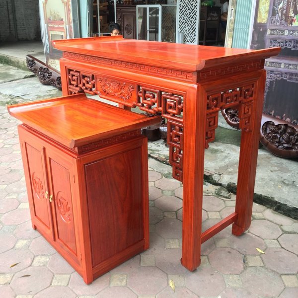 Bộ bàn thờ triện chạm sen gỗ hương dài 175 cm