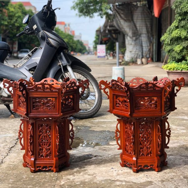 Đèn thờ treo trần gỗ hương hình lục giác