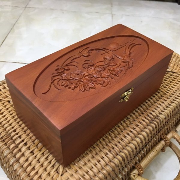 Hộp trang sức chạm hoa mẫu đơn gỗ hương đá - góc nhìn 8