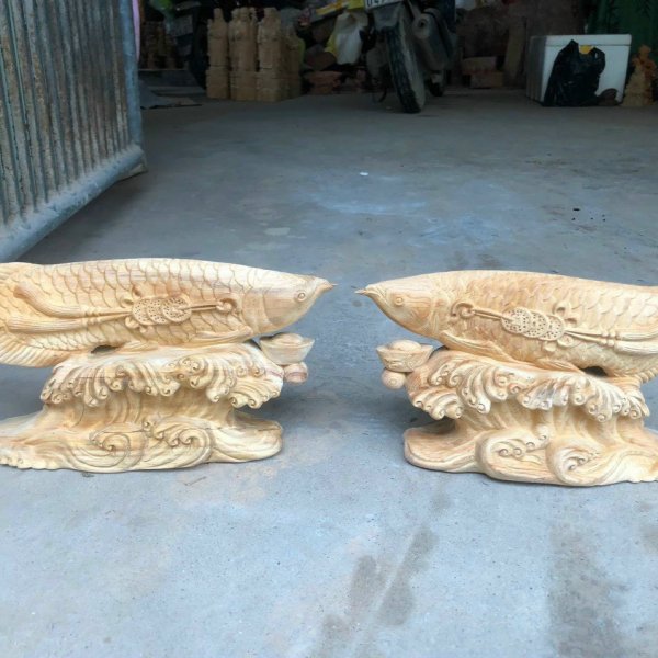 Tượng cá kim long gỗ ngọc am dài 30cm - góc nhìn 7
